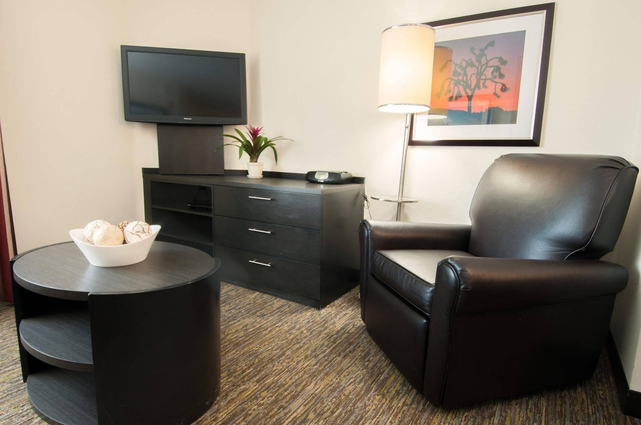 Sonesta Simply Suites Anaheim ガーデングローブ エクステリア 写真