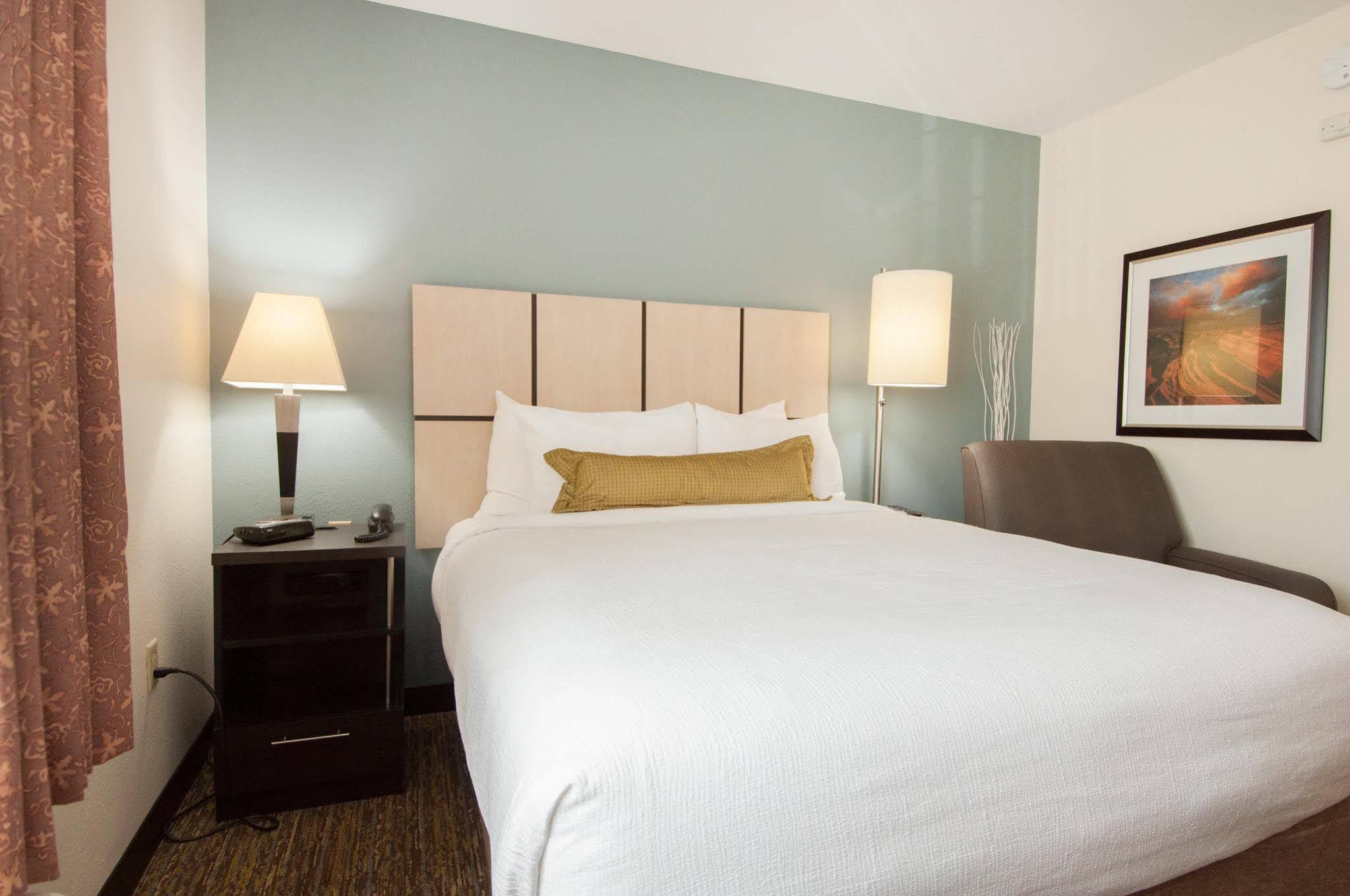 Sonesta Simply Suites Anaheim ガーデングローブ エクステリア 写真