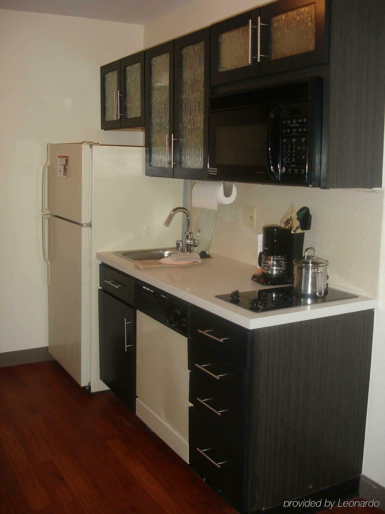 Sonesta Simply Suites Anaheim ガーデングローブ エクステリア 写真